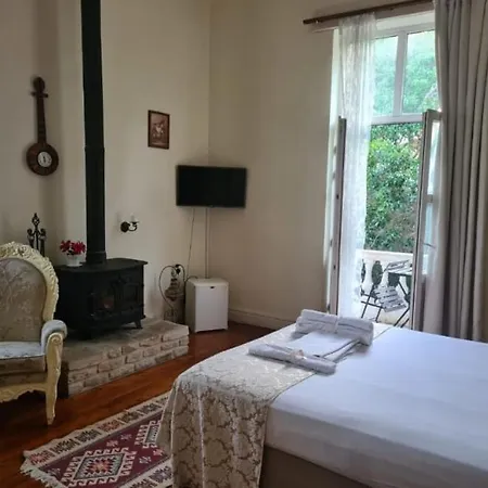 Deniz Konak Boutique Hotel Kyrenia  Exterior photo